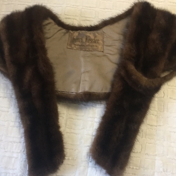 Mink Stole - Picture 1 of 7